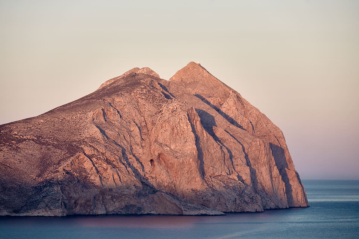 Monolithe de Kalamos, Anafi, Cyclades Monolithe de Kalamos, Anafi, Cyclades