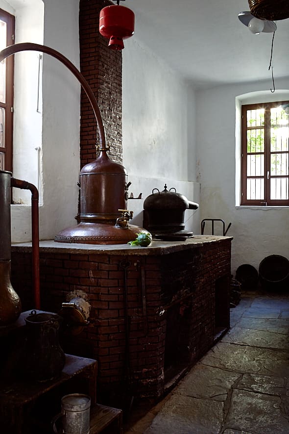 Distillerie Valindras à Chalki, Naxos Distillerie Valindras à Chalki, Naxos