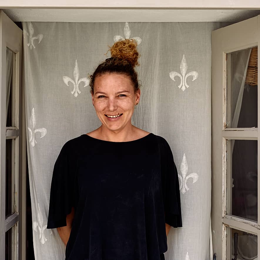 Ramona Ghikas / Atelier Yria à Paros Ramona Ghikas / Atelier Yria à Paros