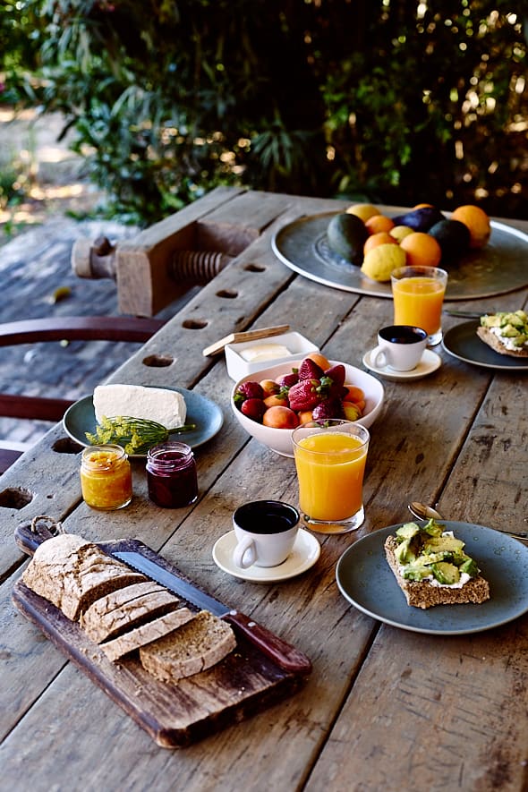 Petit déjeuner bio au Methohi Kindelis, La Canée (Chania), Crète. 