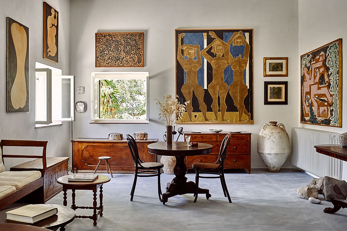 Musée du peintre Nikolaou à Nikolaou Residence, Egine, Grèce Musée du peintre Nikolaou à Nikolaou Residence, Egine, Grèce