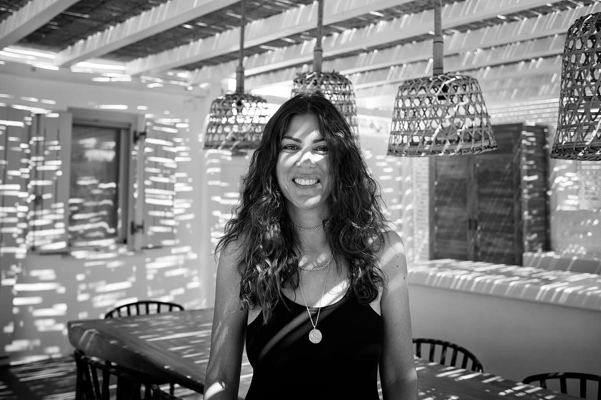 Gogo Argyropoulou propriétaire du Seven Santa Maria à Paros, Grèce Gogo Argyropoulou propriétaire du Seven Santa Maria à Paros, Grèce