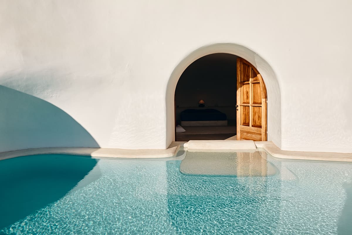 Hôtel Perivolas à Oia, Santorin, Grèce. Hôtel Perivolas à Oia, Santorin, Grèce.