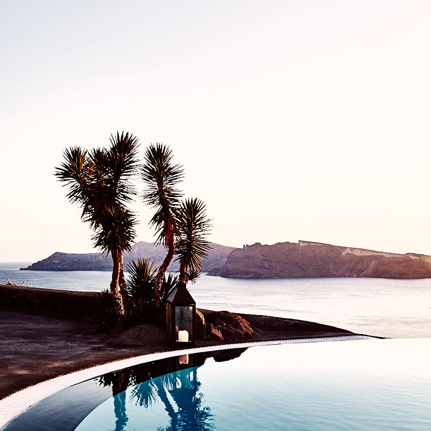 Hôtel Perivolas à Oia, Santorin, Grèce. Hôtel Perivolas à Oia, Santorin, Grèce.