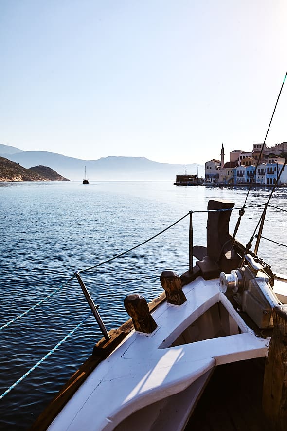 Port de Kastellorizo, Dodécanèse, Grèce. 