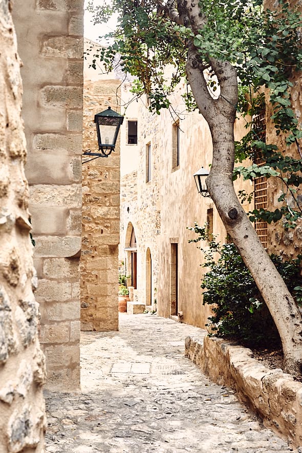 Ruelle à Monemvasia, Péloponnèse, Grèce. 