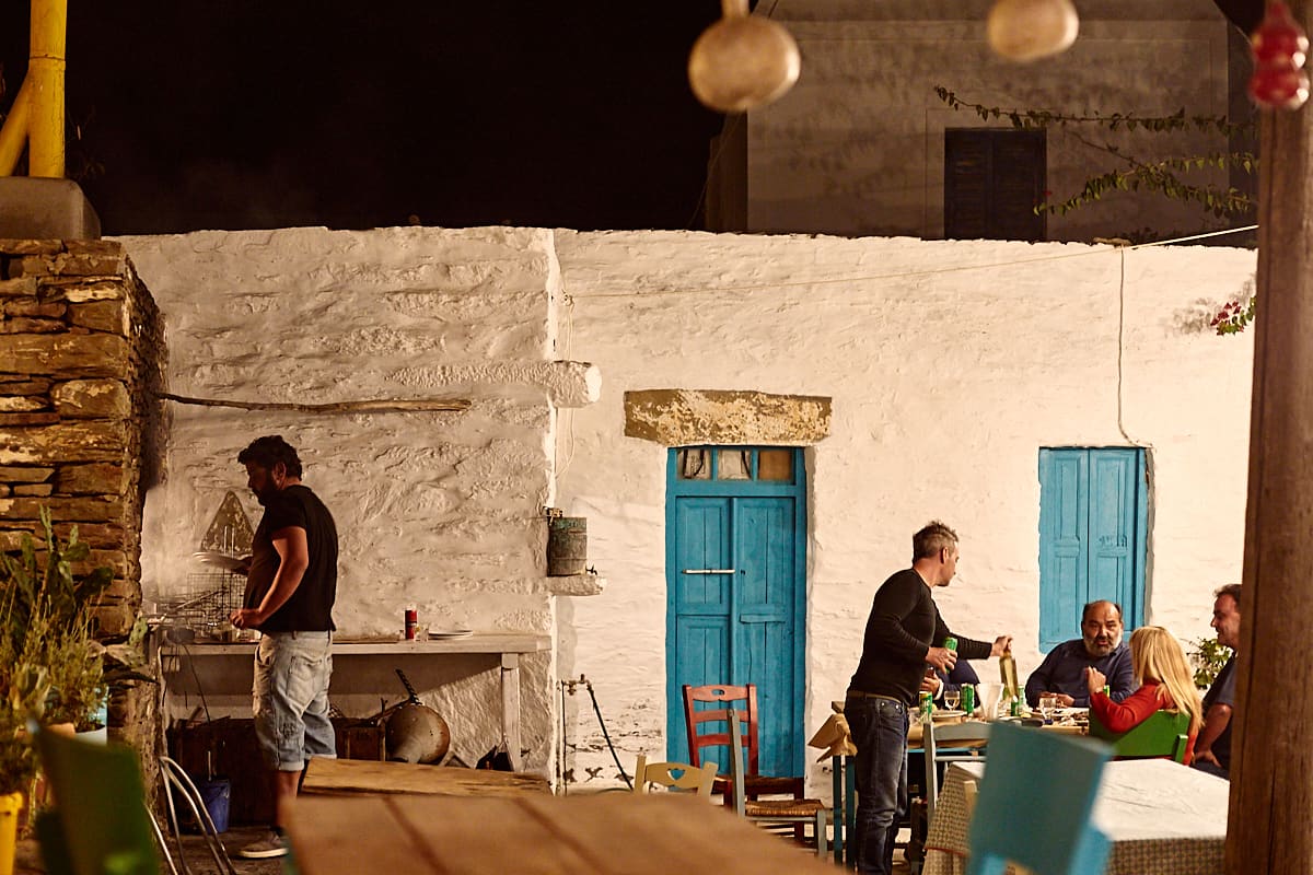 . Taverne Bizeli à Schinoussa, Grèce . Taverne Bizeli à Schinoussa, Grèce