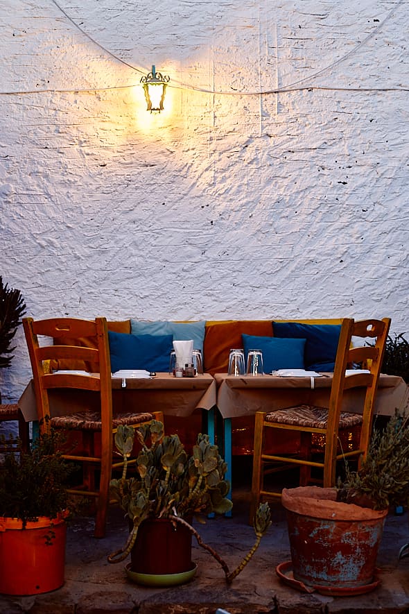 Taverne Bizeli à Schinoussa, Grèce Taverne Bizeli à Schinoussa, Grèce