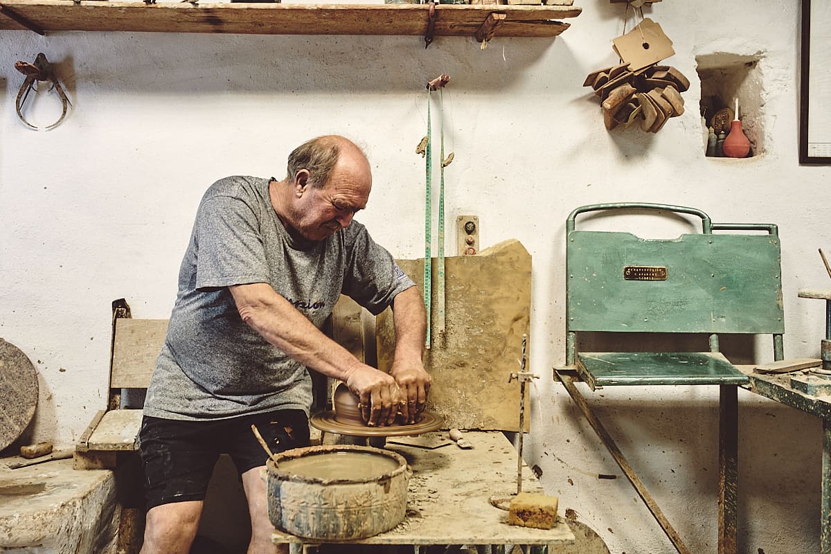 Atelier de céramique Atsonios à Vathy, Sifnos