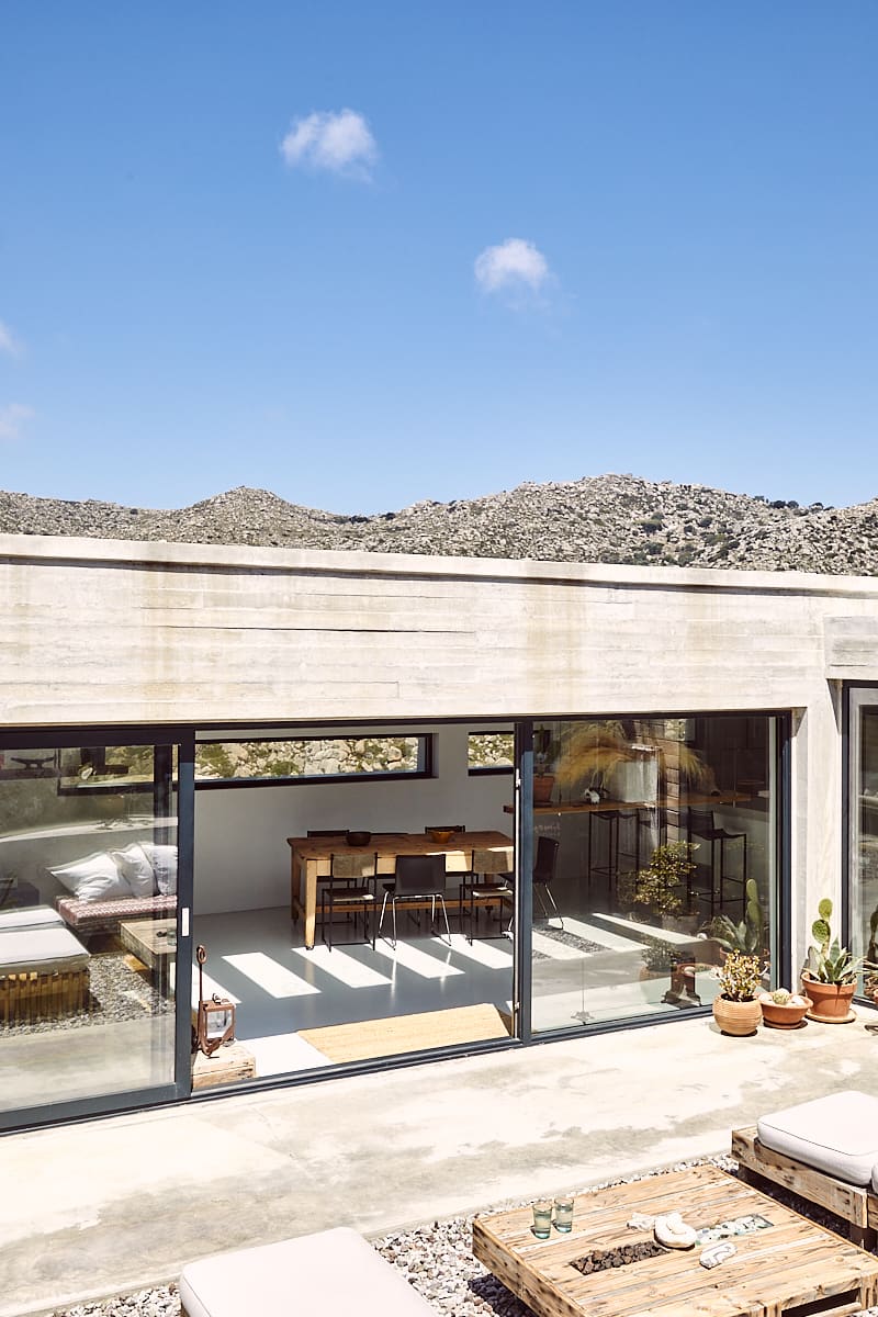 Une villa à Tinos, Architectural Oasis à Volax