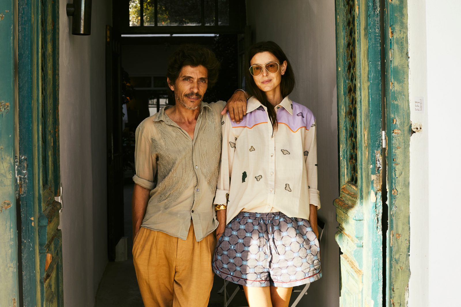 Taxidi à Chora, Virginie Muys et Menthos Kaloumenos, Tinos